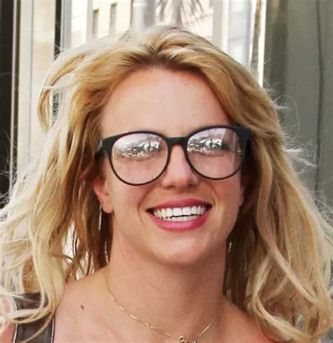 britney spears wearing glasses.